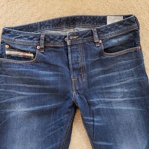 Diesel Jean's. Style: Zatiny